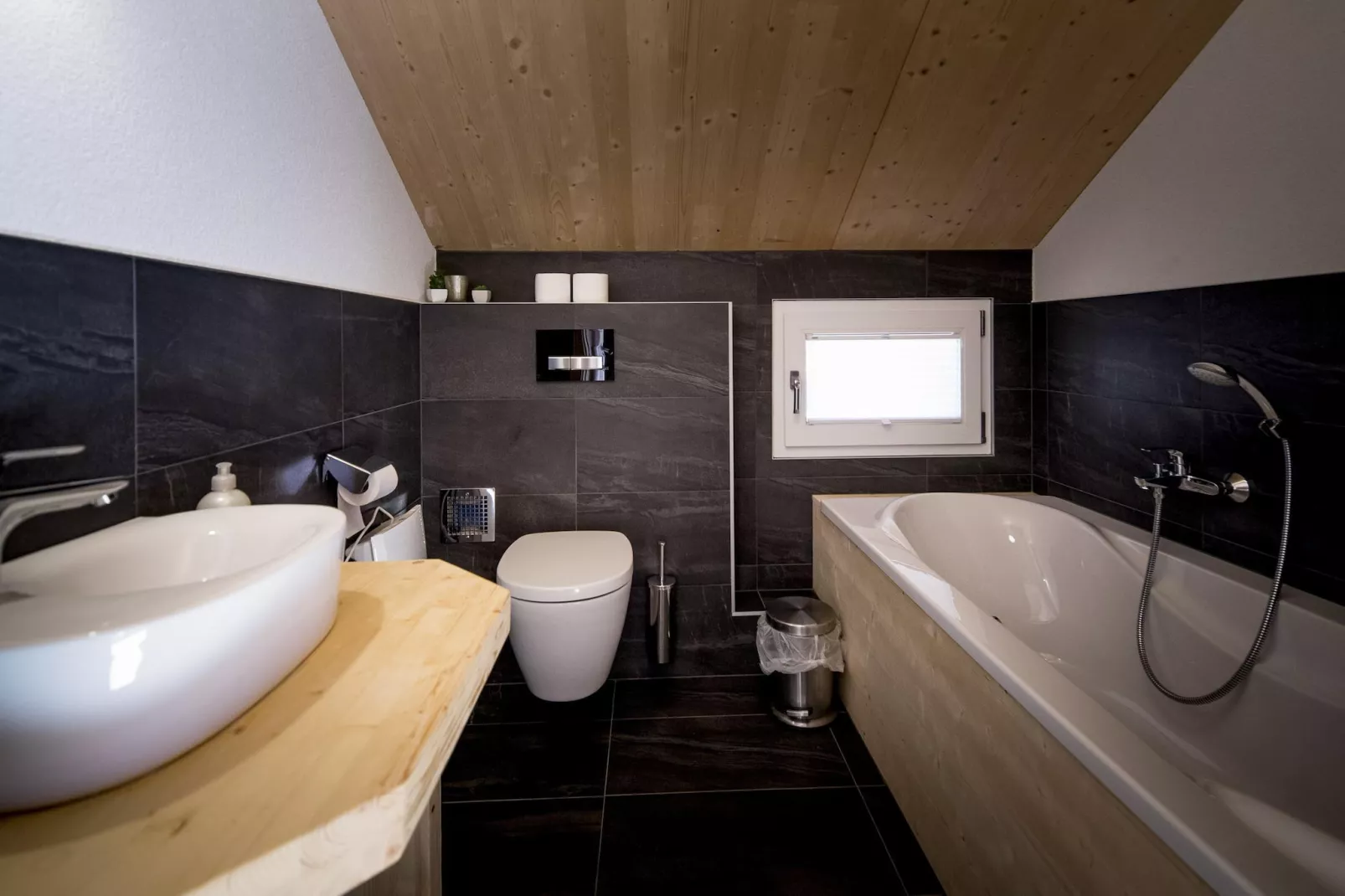Kreischberg Chalets  61-Badkamer