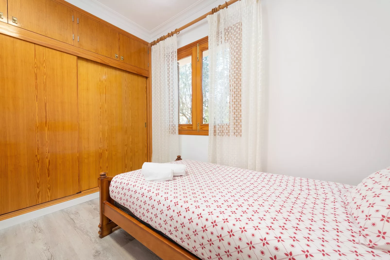 Villa Canta-Image-tags.
