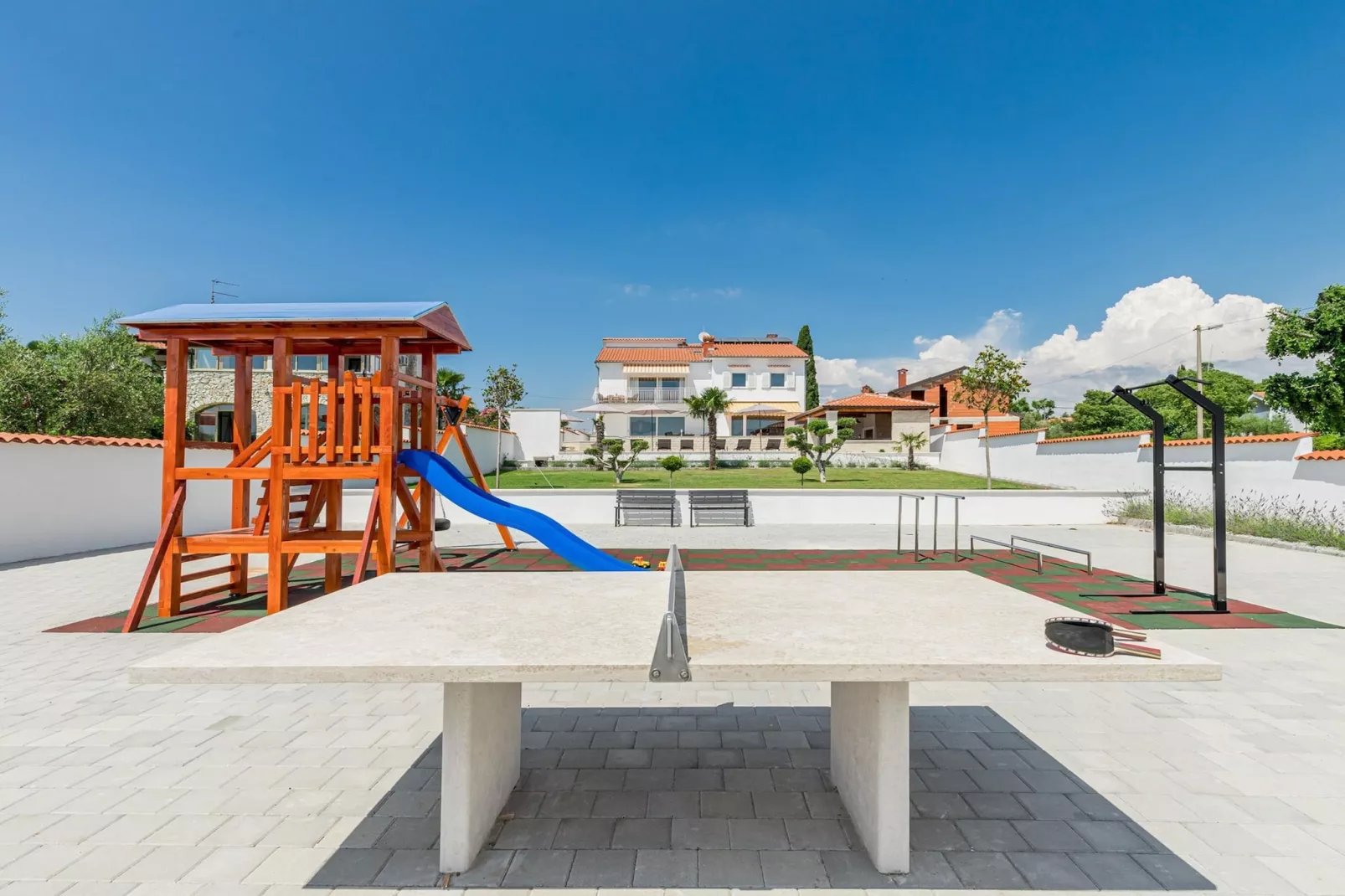 Villa Anela-Tuinen zomer