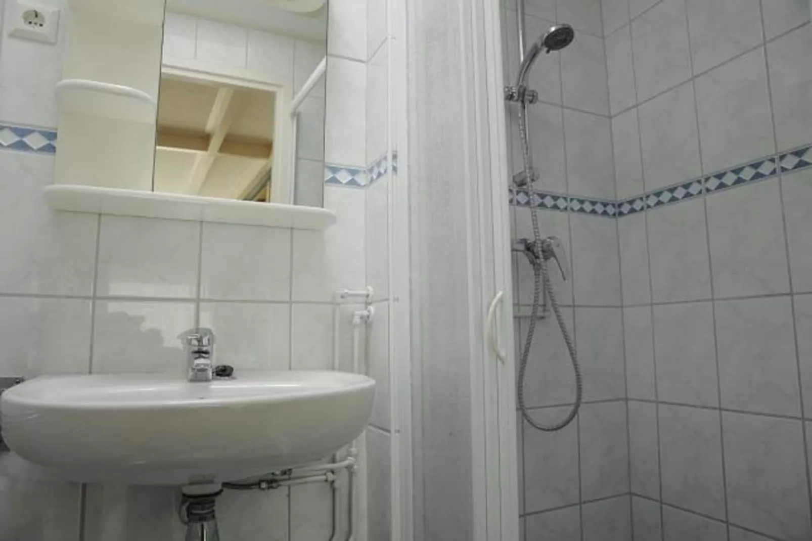 De Schelp 14-Badkamer