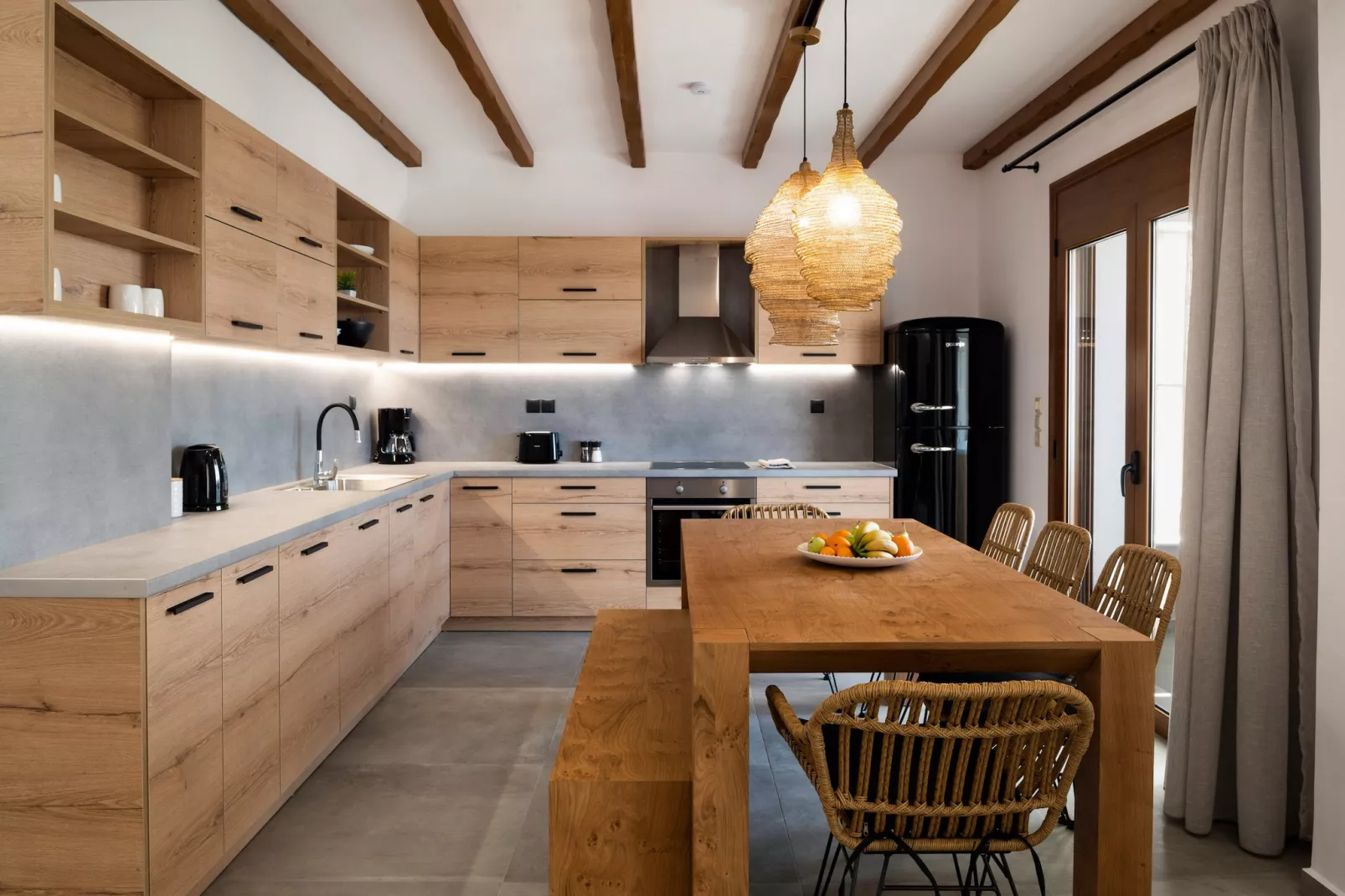 Zen Luxury Home-Keuken