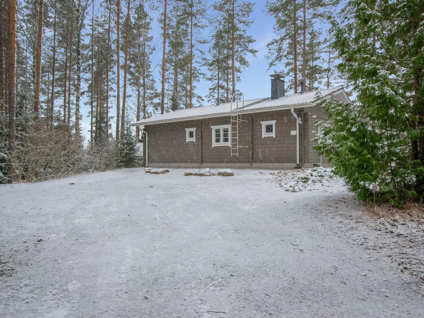 Villa hilja-Buiten
