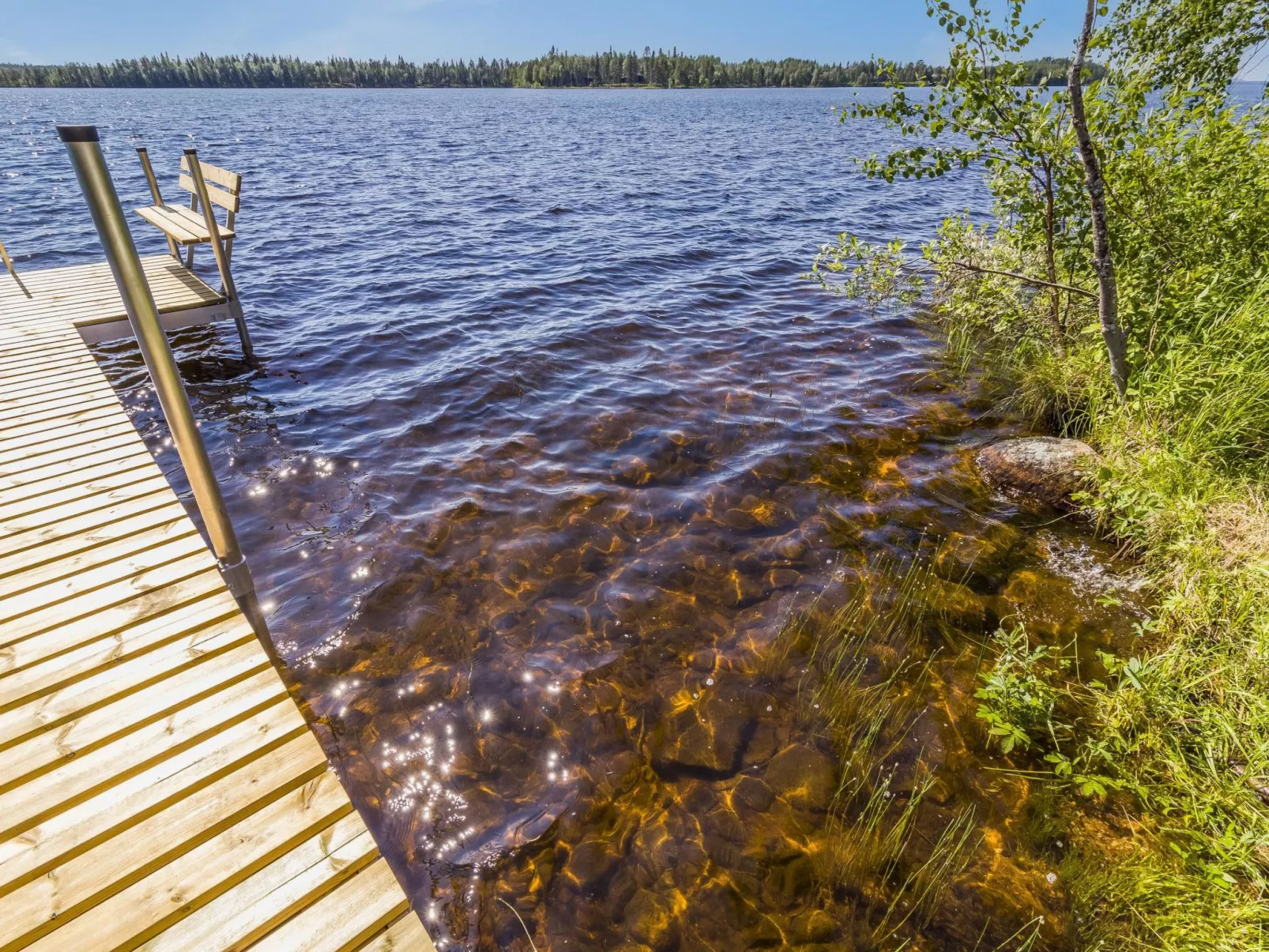 Ruka-kitkan käki-Buiten