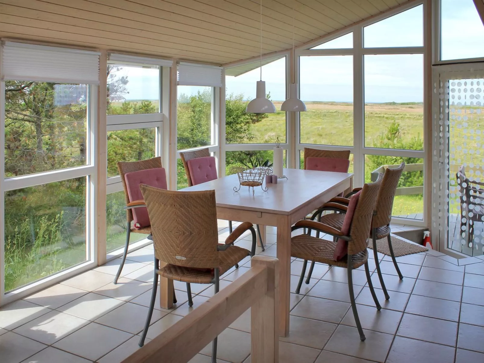 "Annick" - 300m from the sea