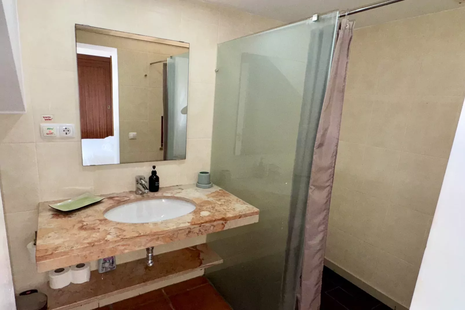 01 Terraços de Benagil 1 (Casa Beleza)-Badkamer