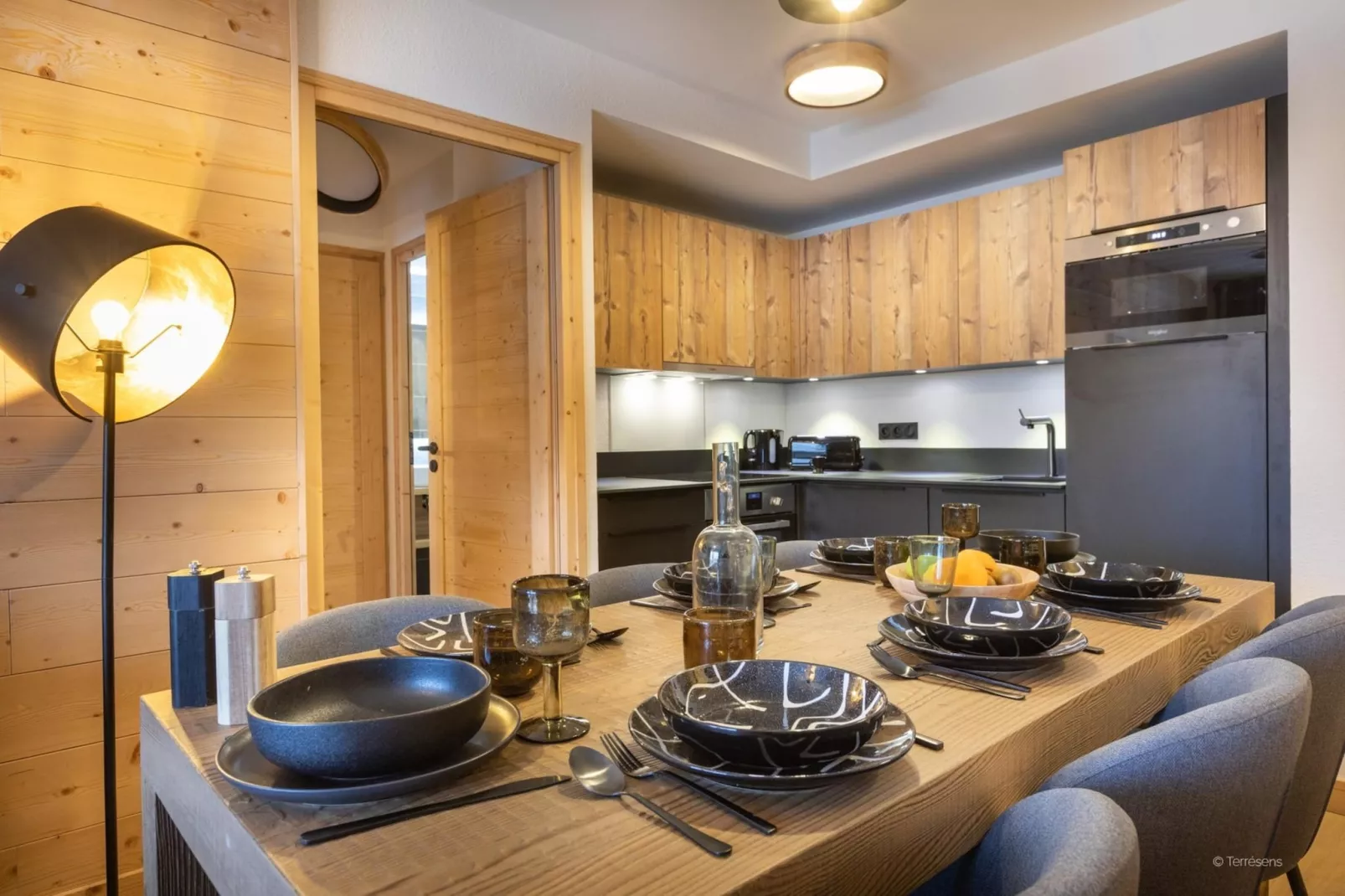 PLAGNE MONTALBERT Le Snoroc- A38T-Eetkamer