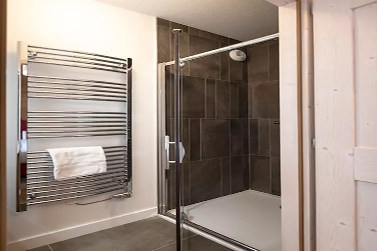 Le Hameau de barthelemy-A46P-Badkamer