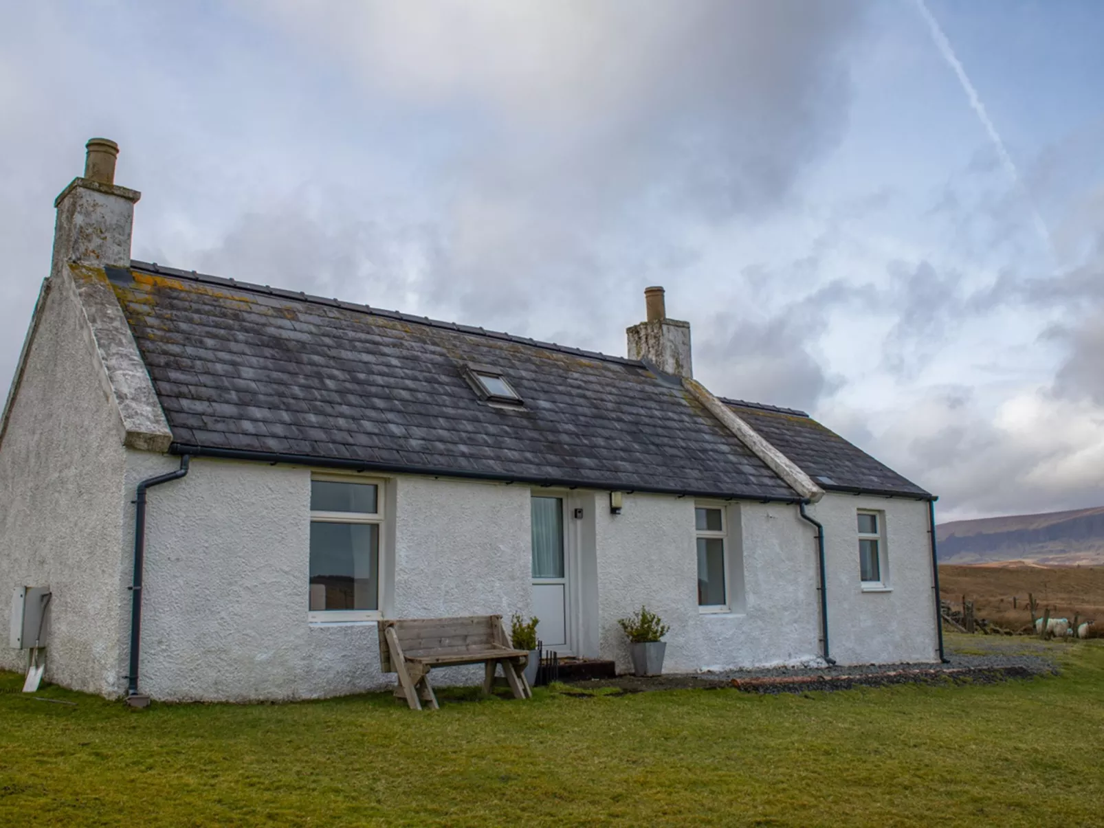 Taigh Mhurdaidh-Buiten