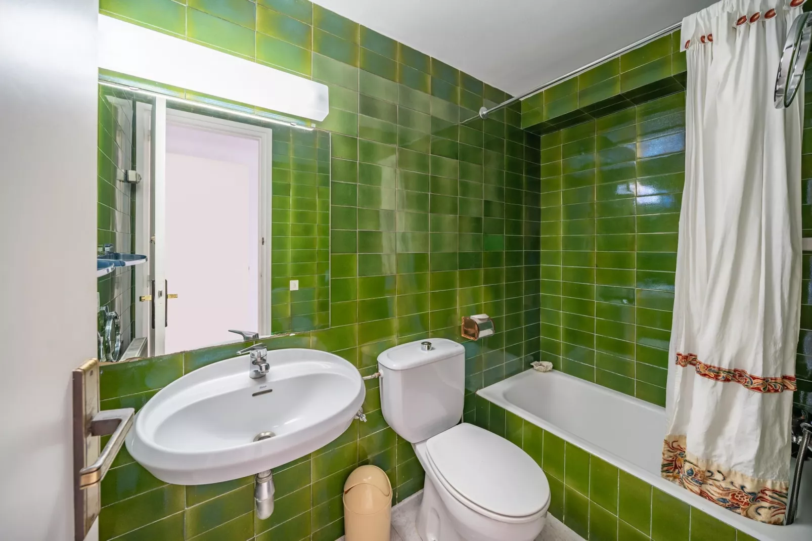 Mireia-Badkamer