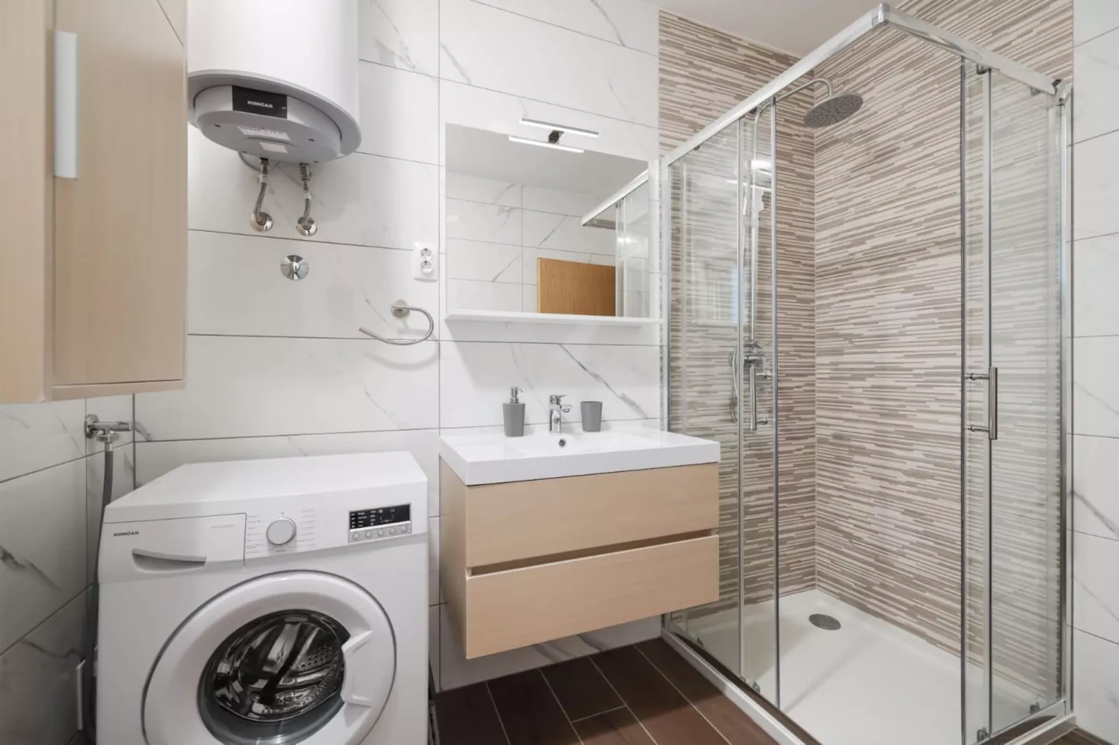 Luxury Apartments Sun@Set - Two bedroom apartment-Badkamer