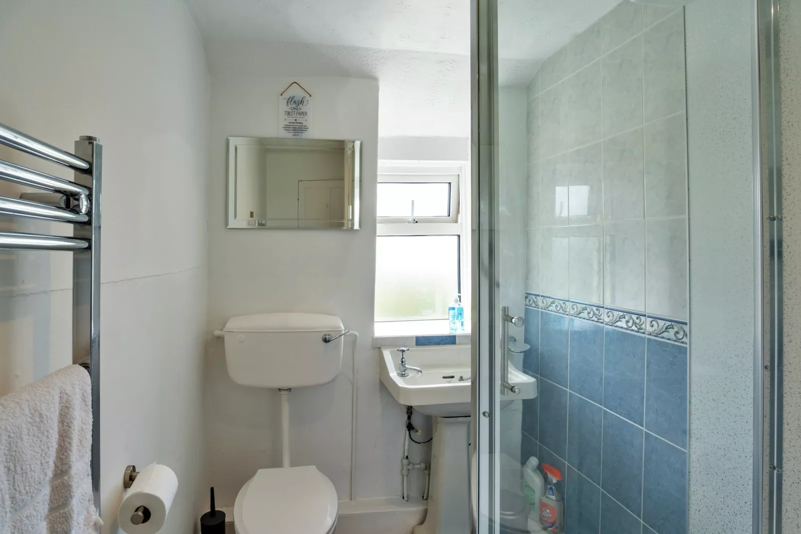 Cutkieve Farm Cottage-Badkamer