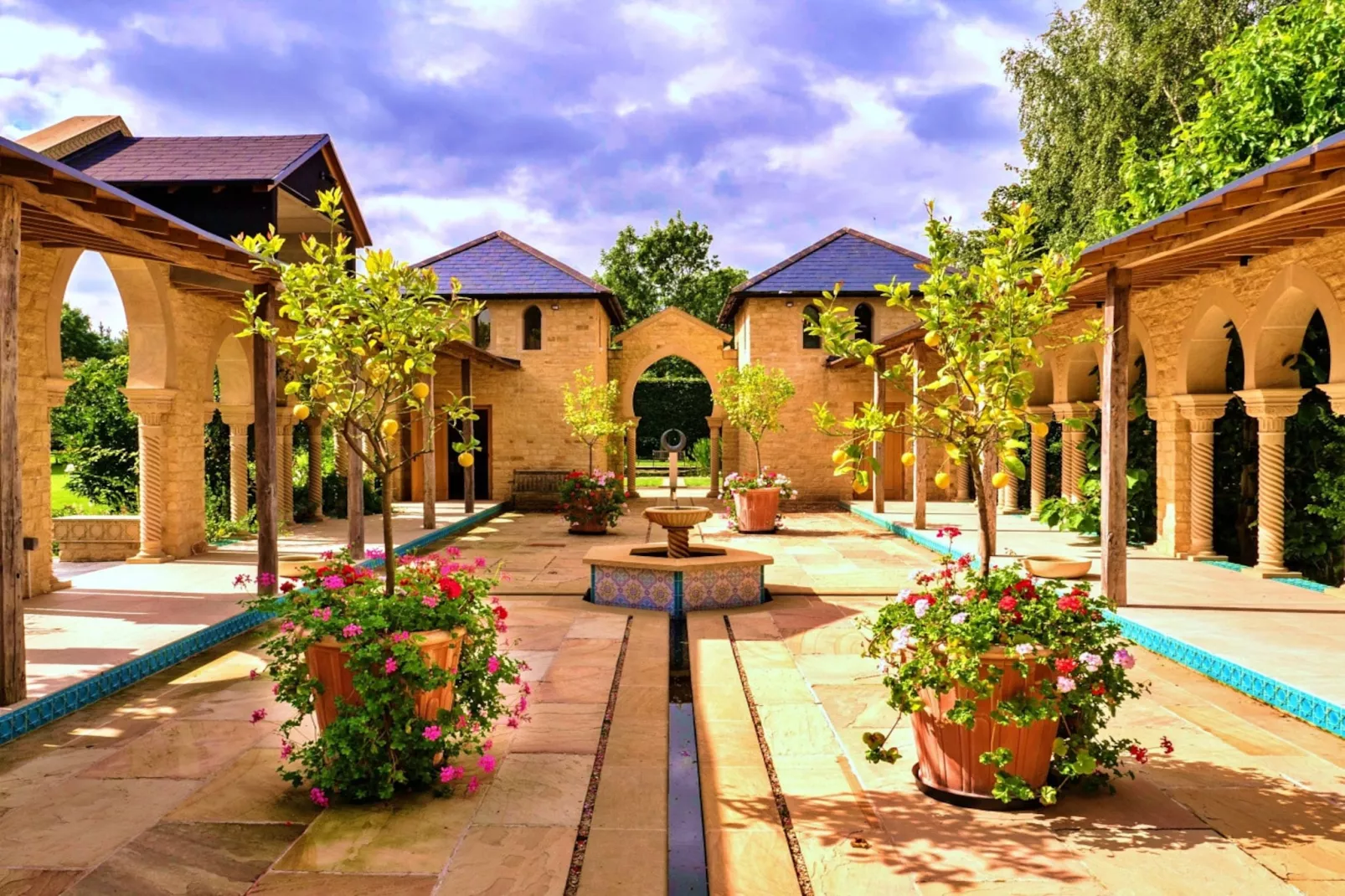 Ryeworth Cottage-Tuinen zomer