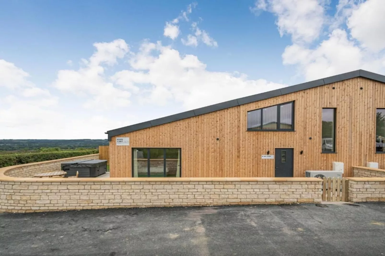 Little Rissington - Barn One-Buitenlucht