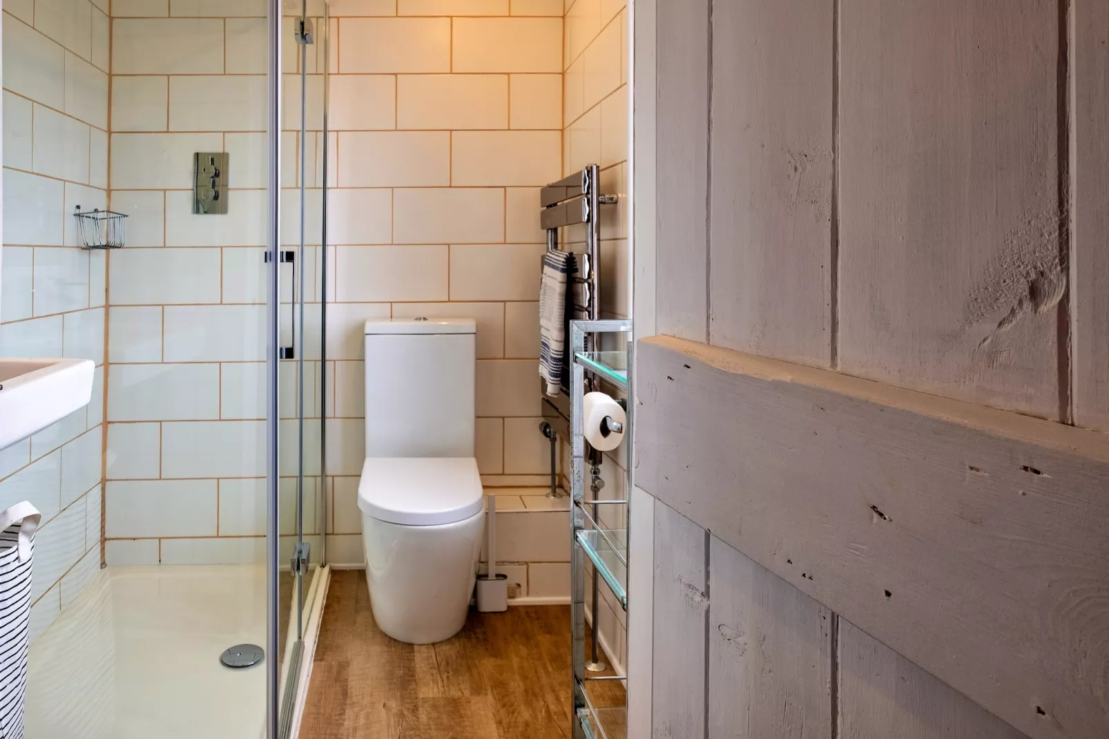 3 Elm Cottage-Badkamer