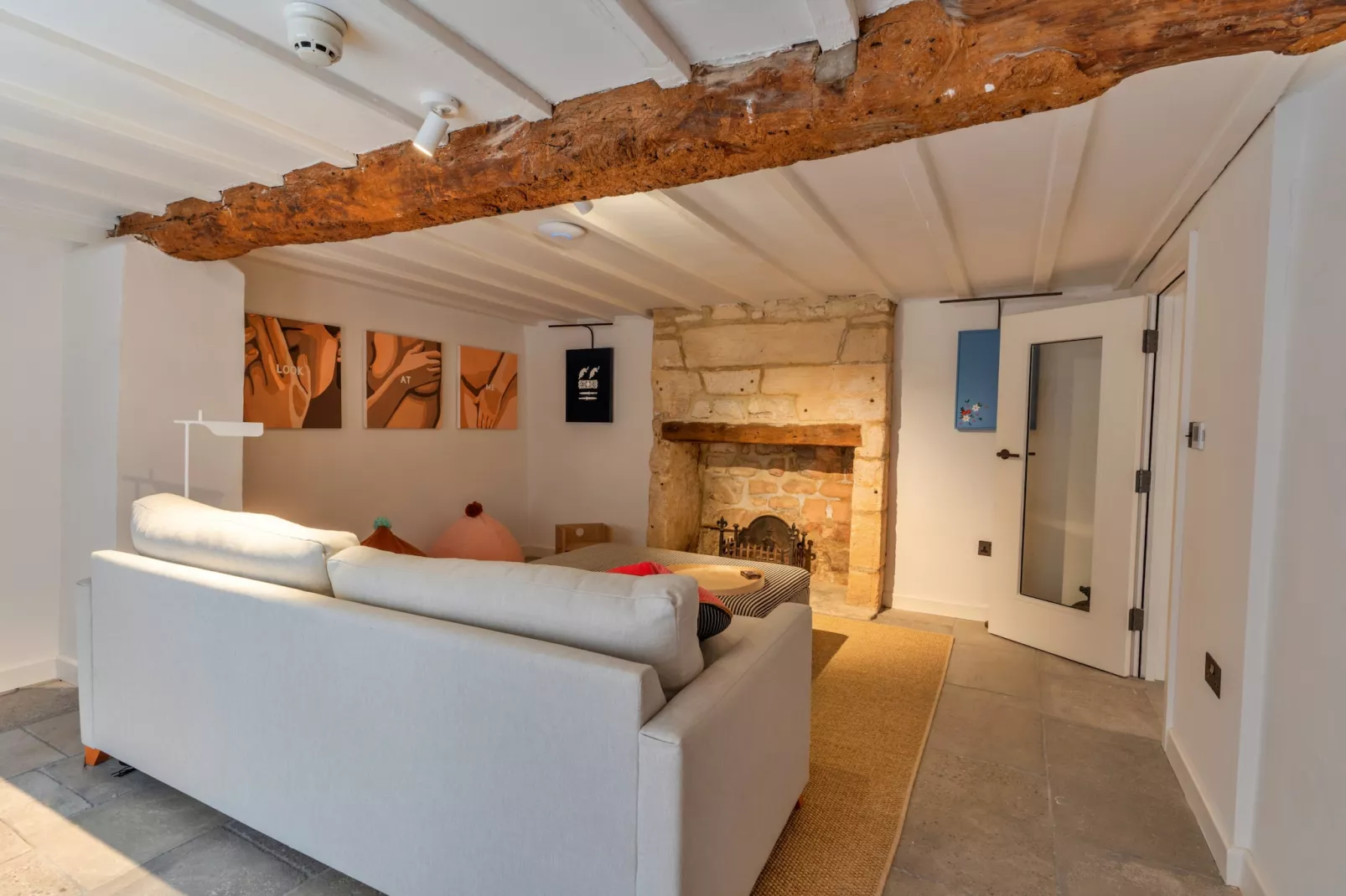 ARC Painswick-Woonkamer