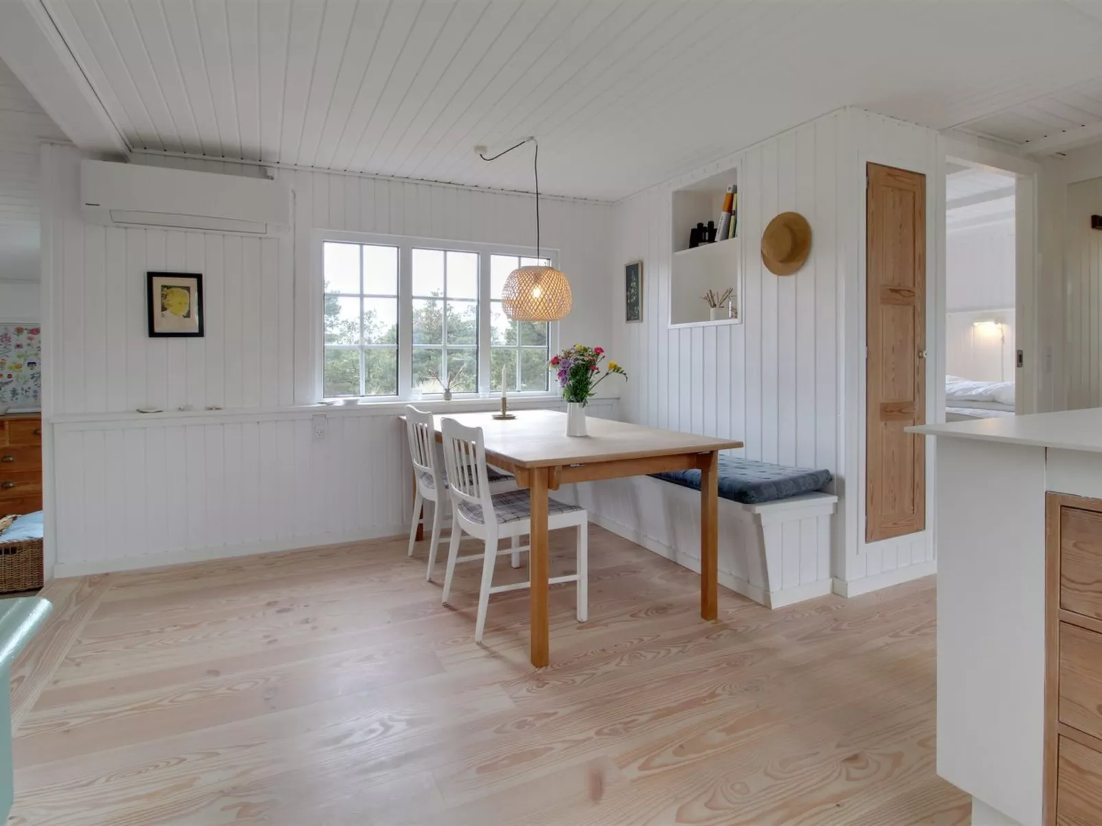 "Neija" - 800m from the sea-Binnen