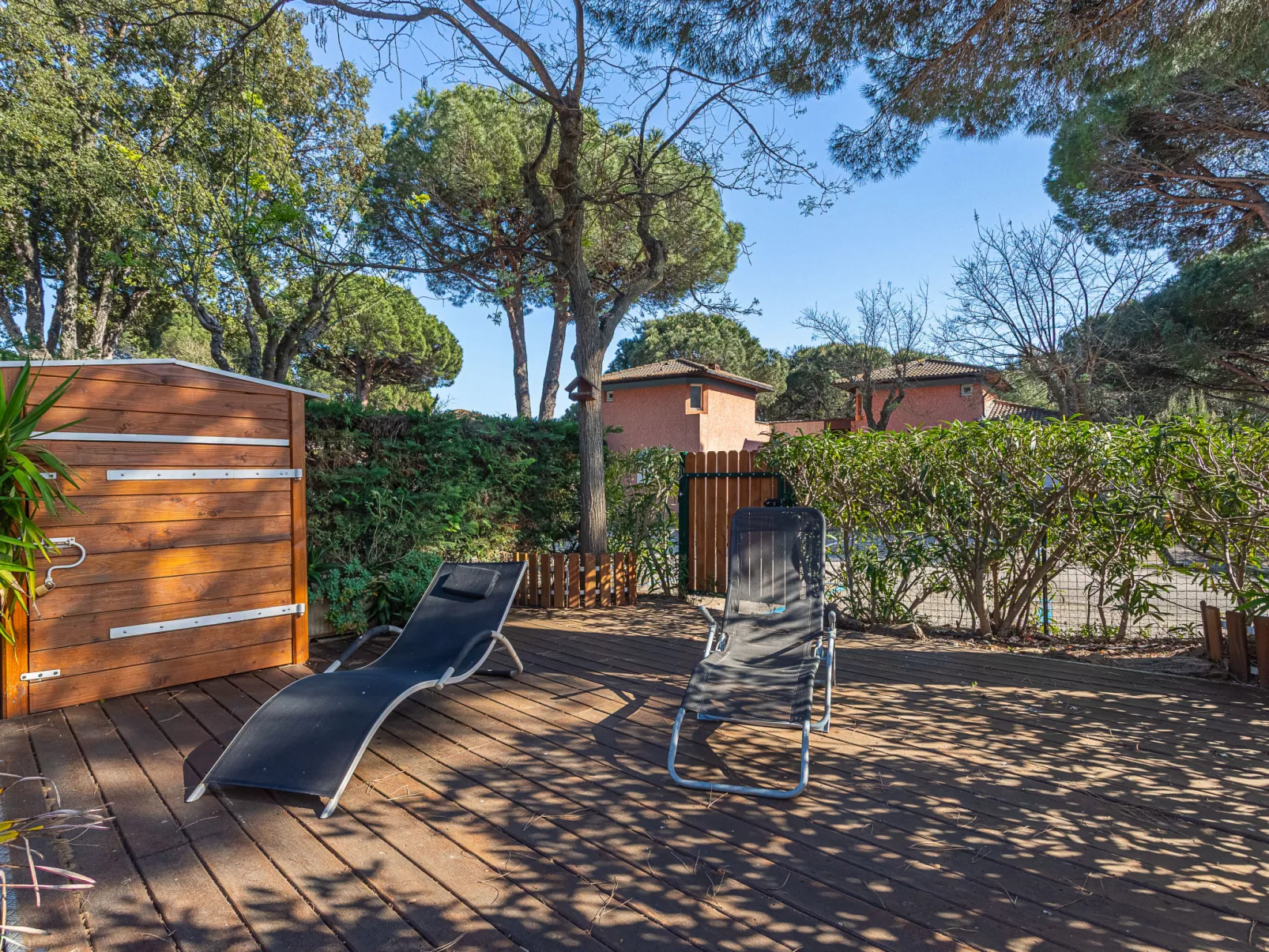 Les Terrasses de Cavalière II-Buiten