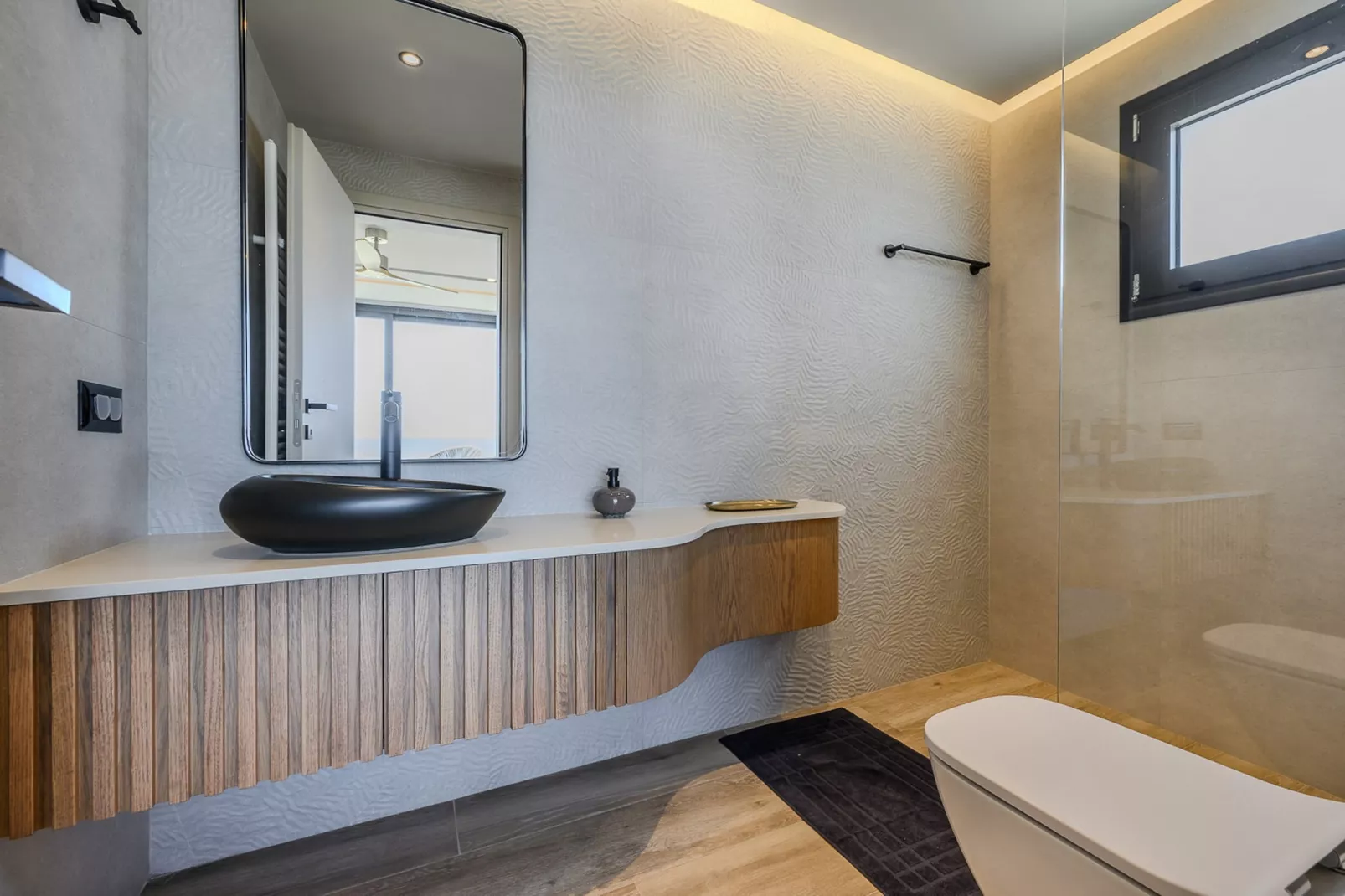 Nysa Luxury villa 1-Badkamer