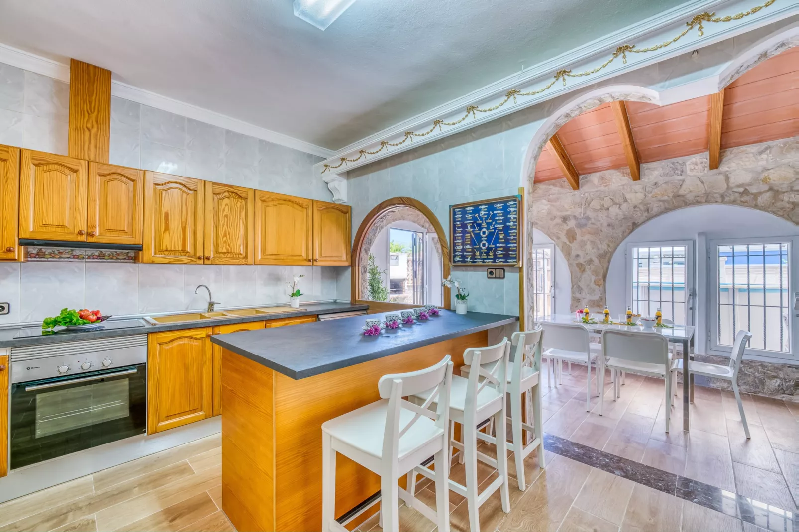 Villa Xisco-Keuken