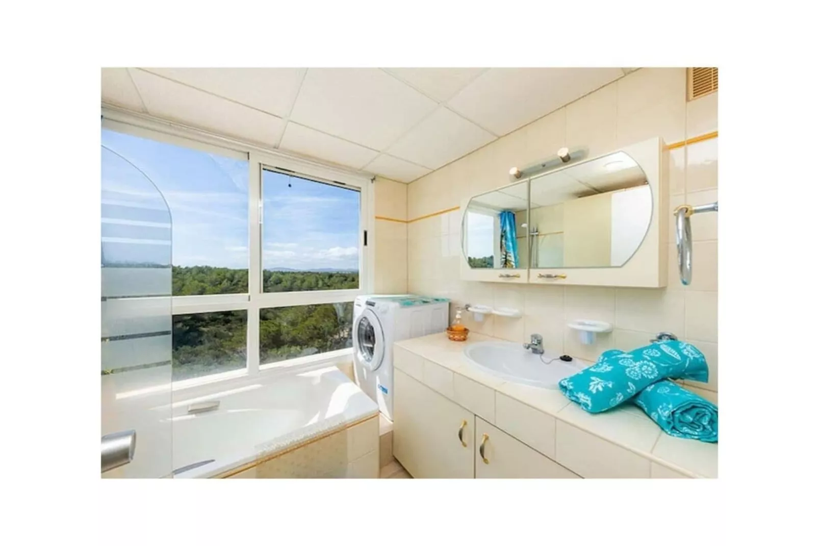 471415-Badkamer