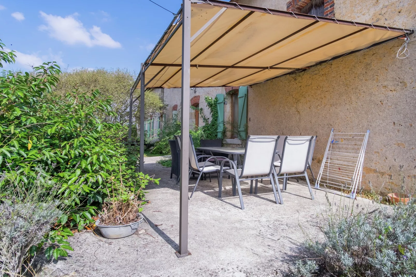 Gite 6 pers près de Châteauroux-Terrasbalkon