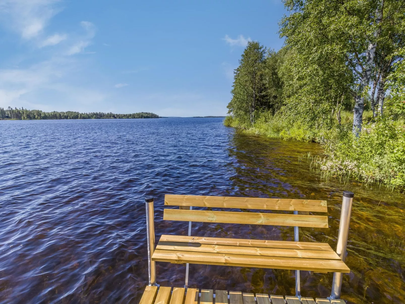 Ruka-kitkan käki-Buiten