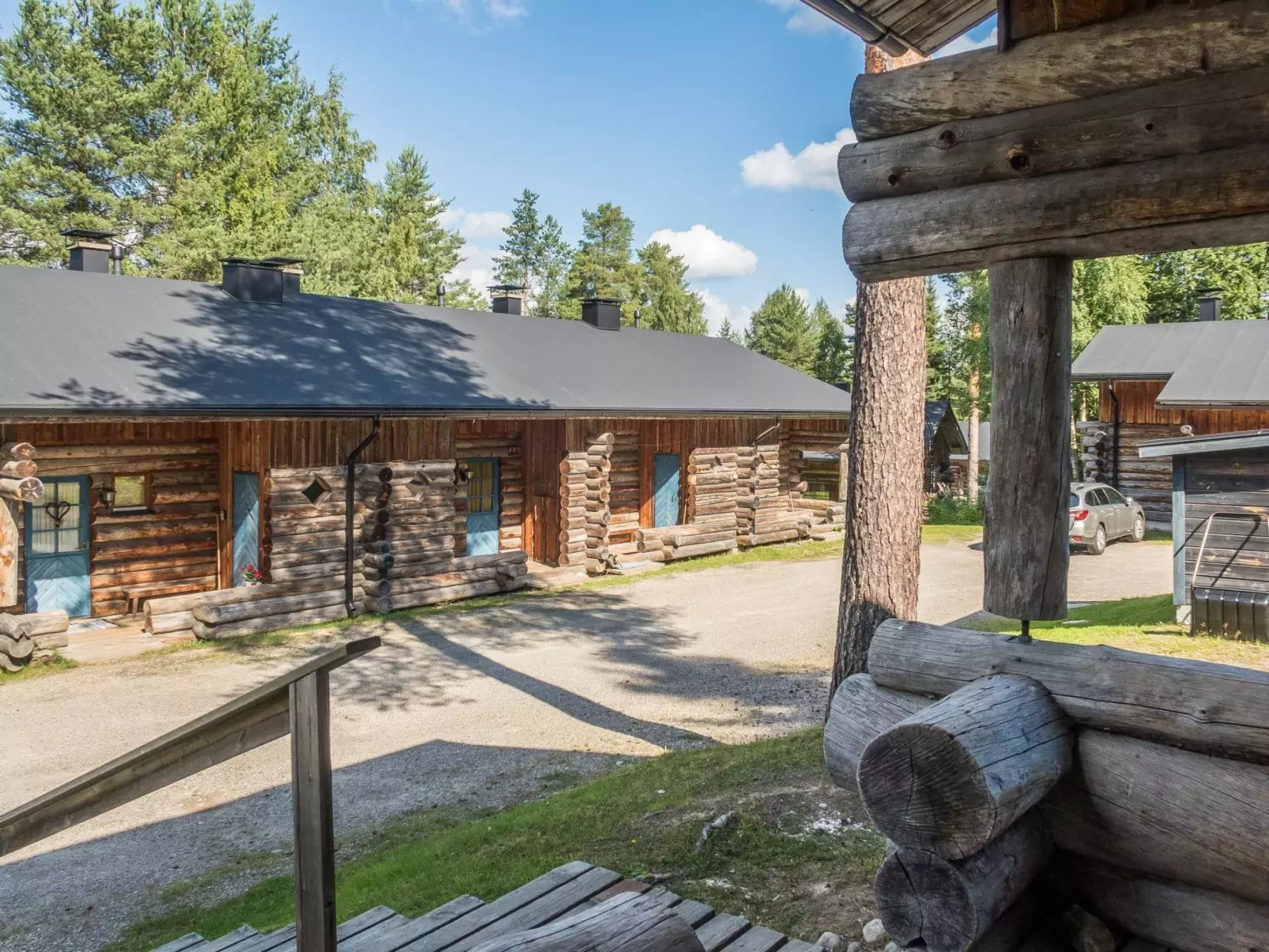 Vuokatinportti a 11-Buiten