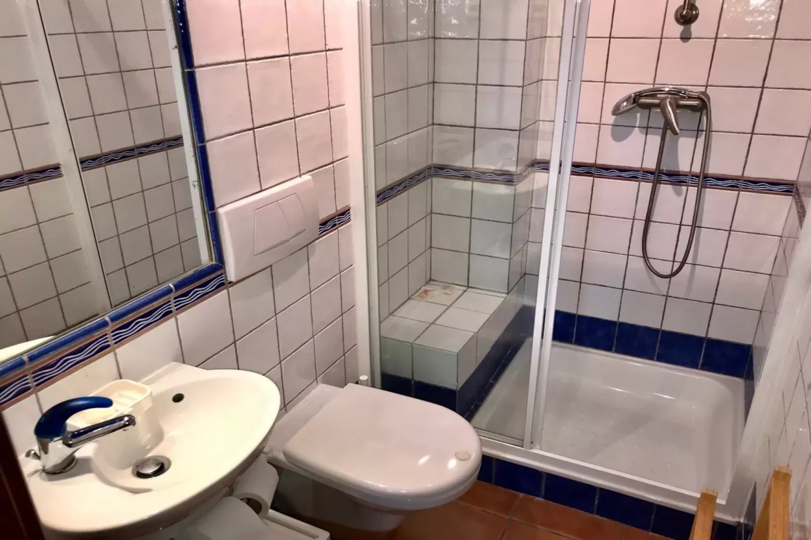 45 Terraços de Benagil (Casa Céu Azul)-Badkamer