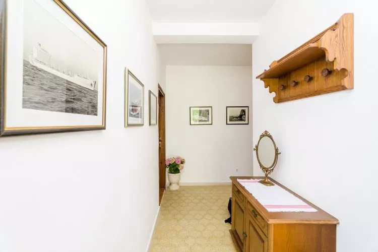 Holiday Home Field of Olives - Two Bedroom Holiday Home with Terrace-Binnen