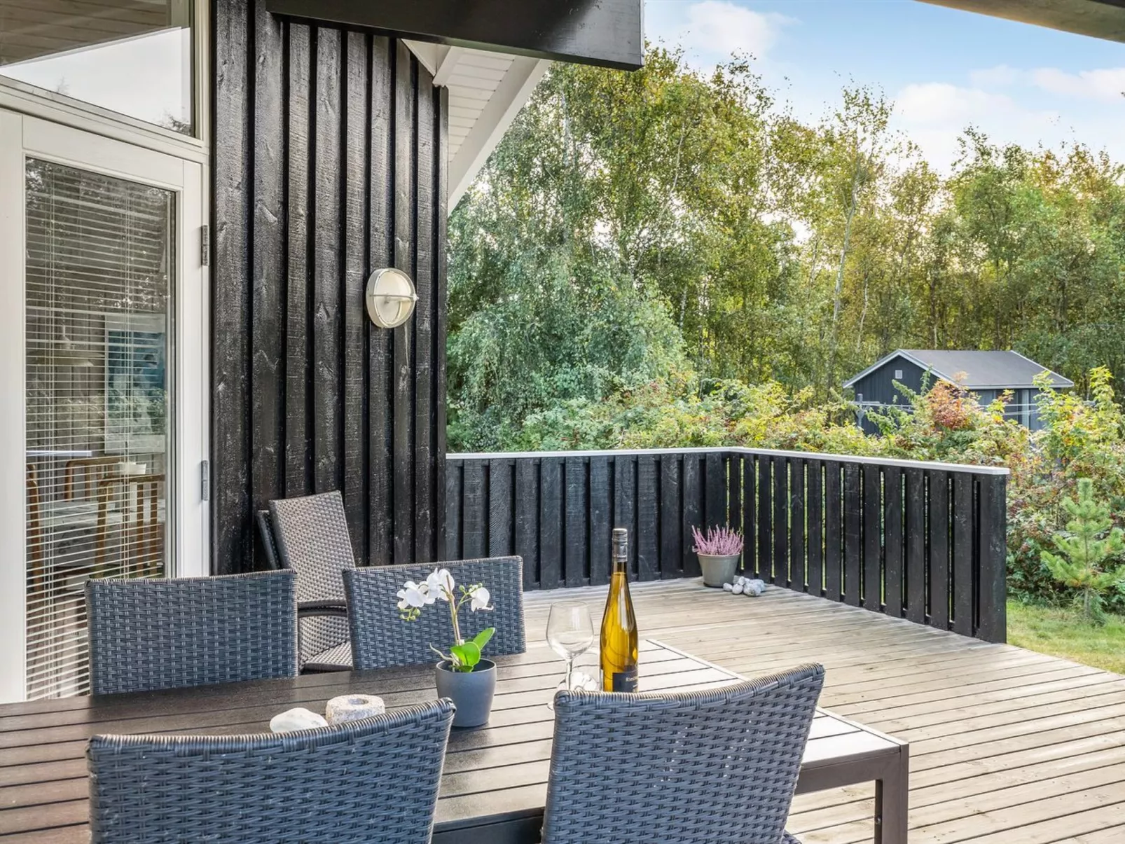 "Alvy" - 200m from the sea-Buiten