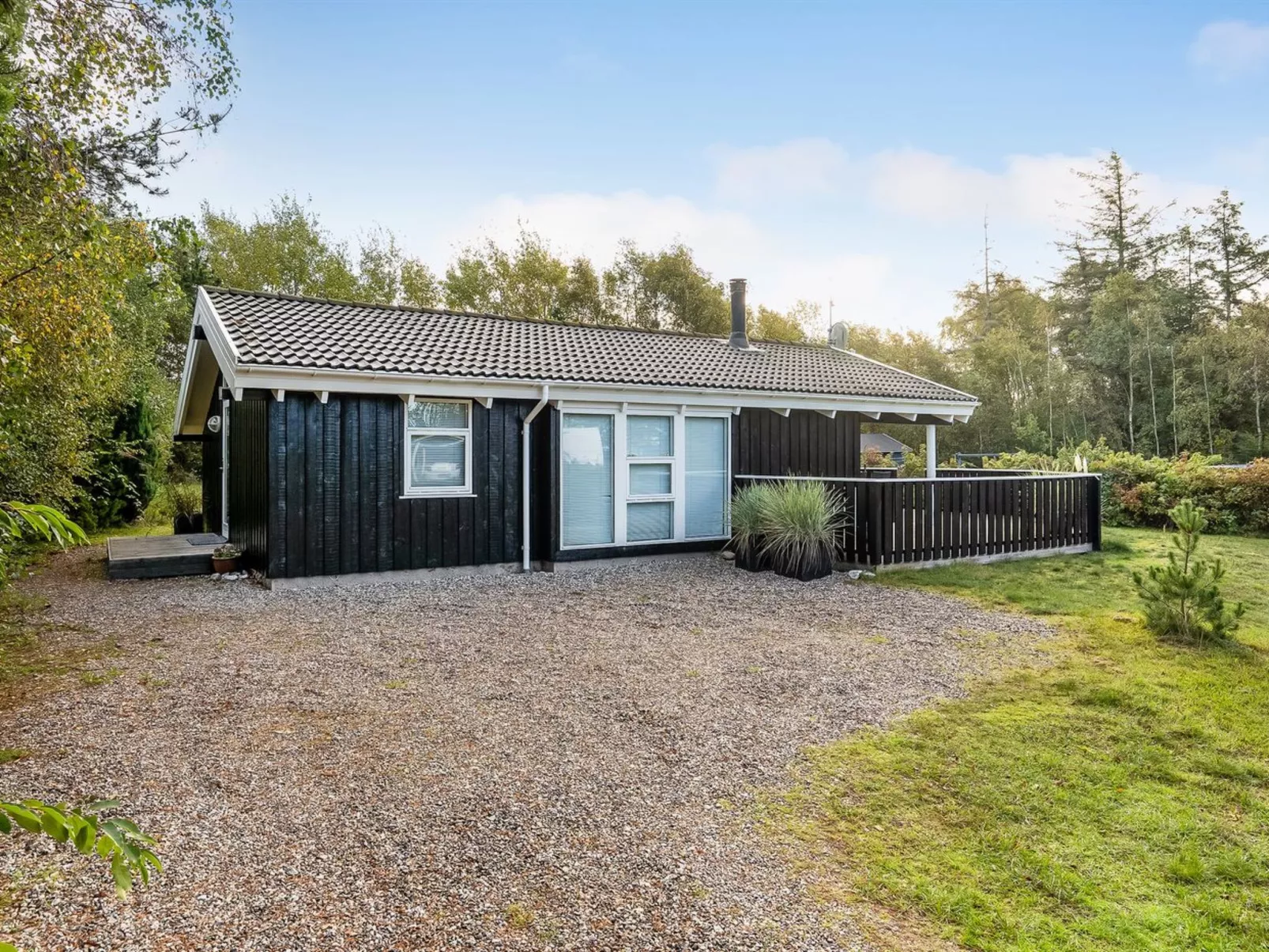 "Alvy" - 200m from the sea-Buiten