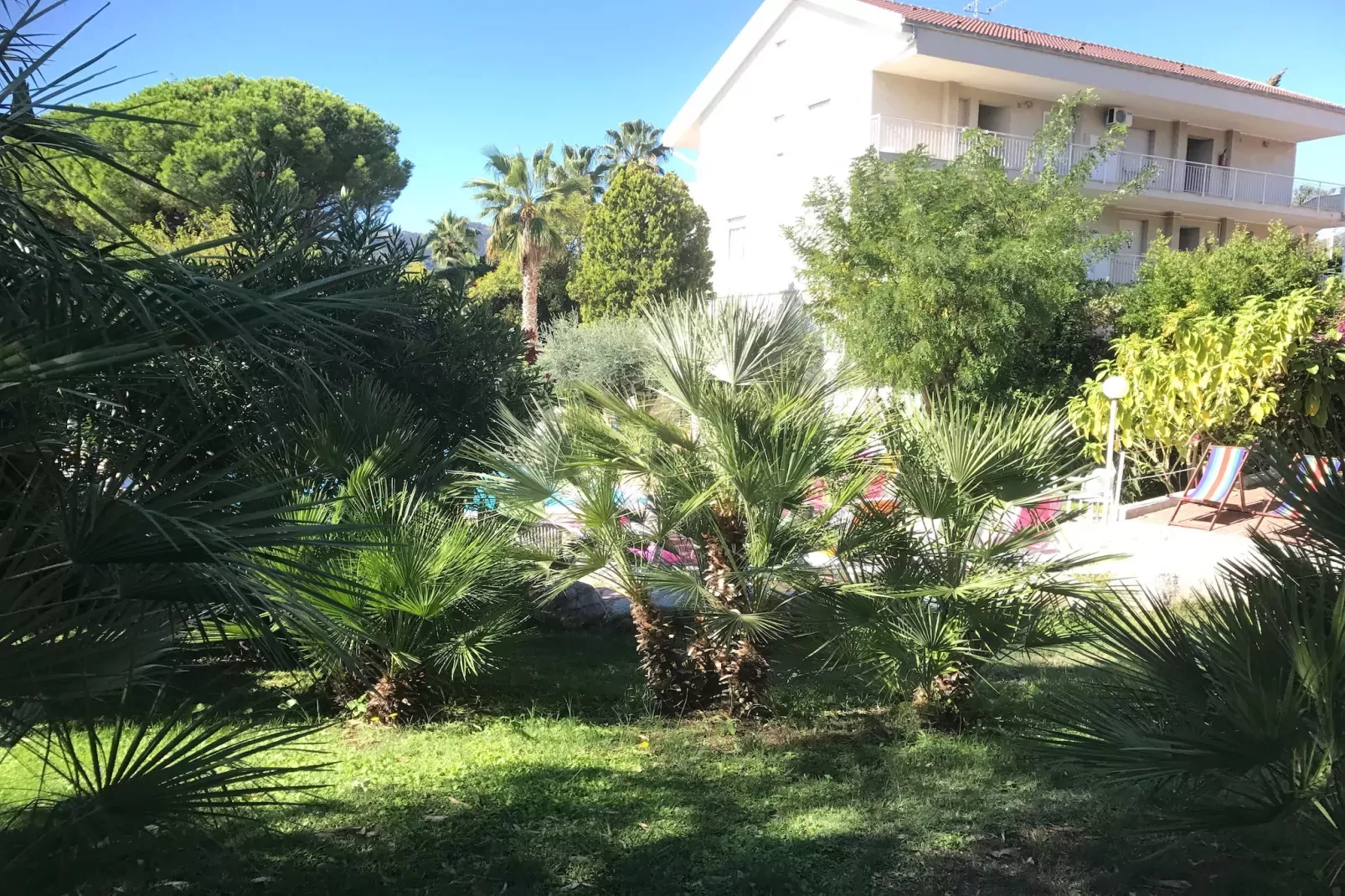 Residence Villa Paola TWO-ROOM APT 4 PAX  2 CHD - B421-Tuinen zomer