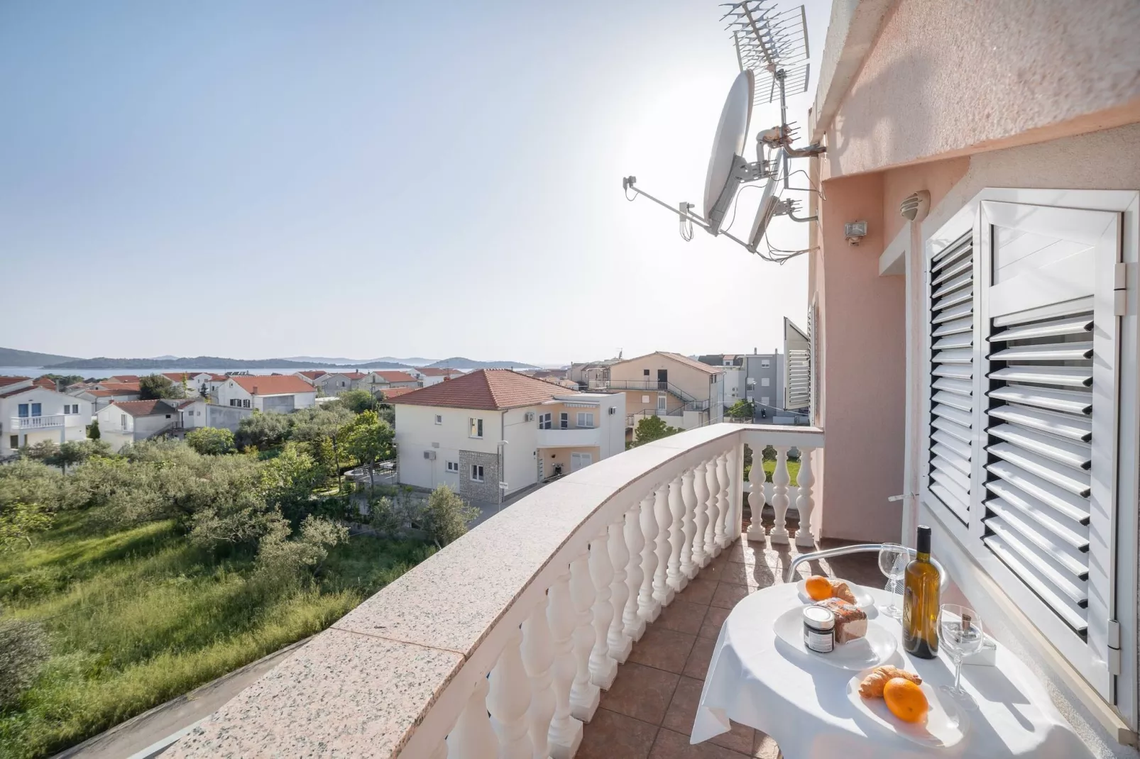 Apartments Nikol - one bedroom apartment A5-Terrasbalkon