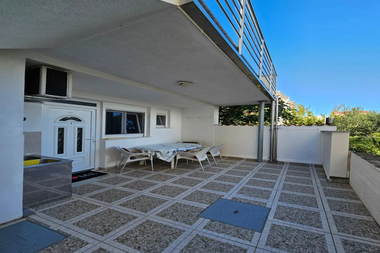 Apartments Olga - one bedroom apartment A1-Terras