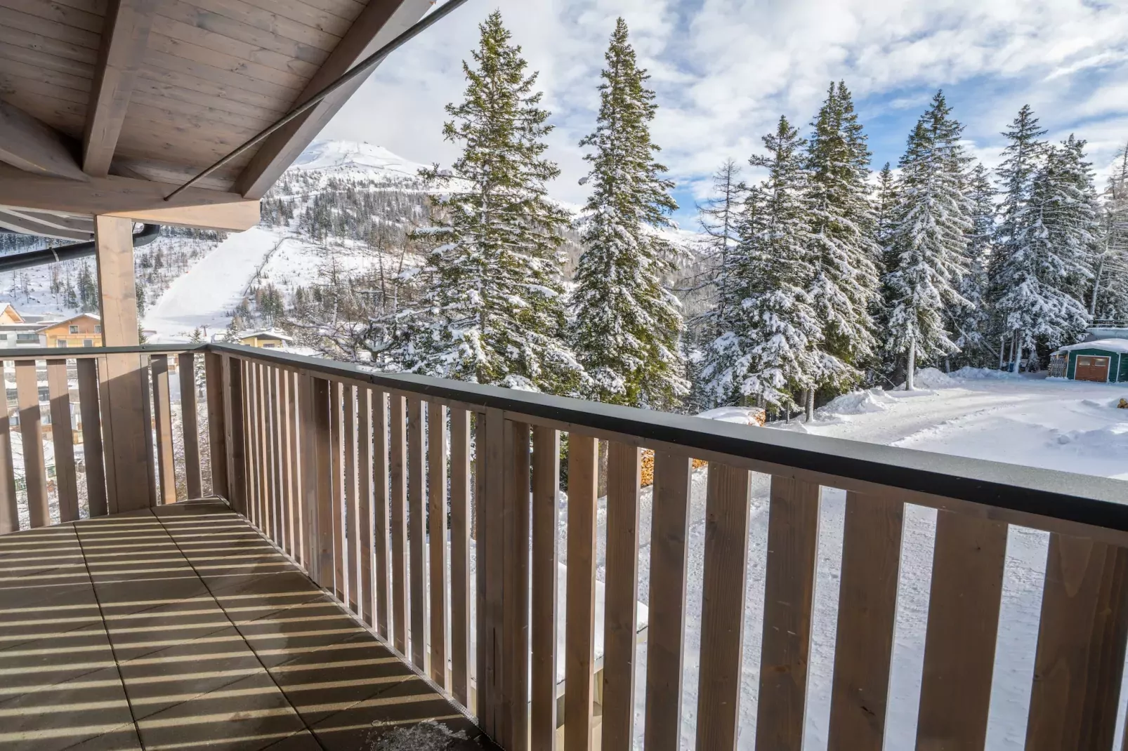 Penthouse Two-bedroom Apartment – KA2P-Uitzicht winter