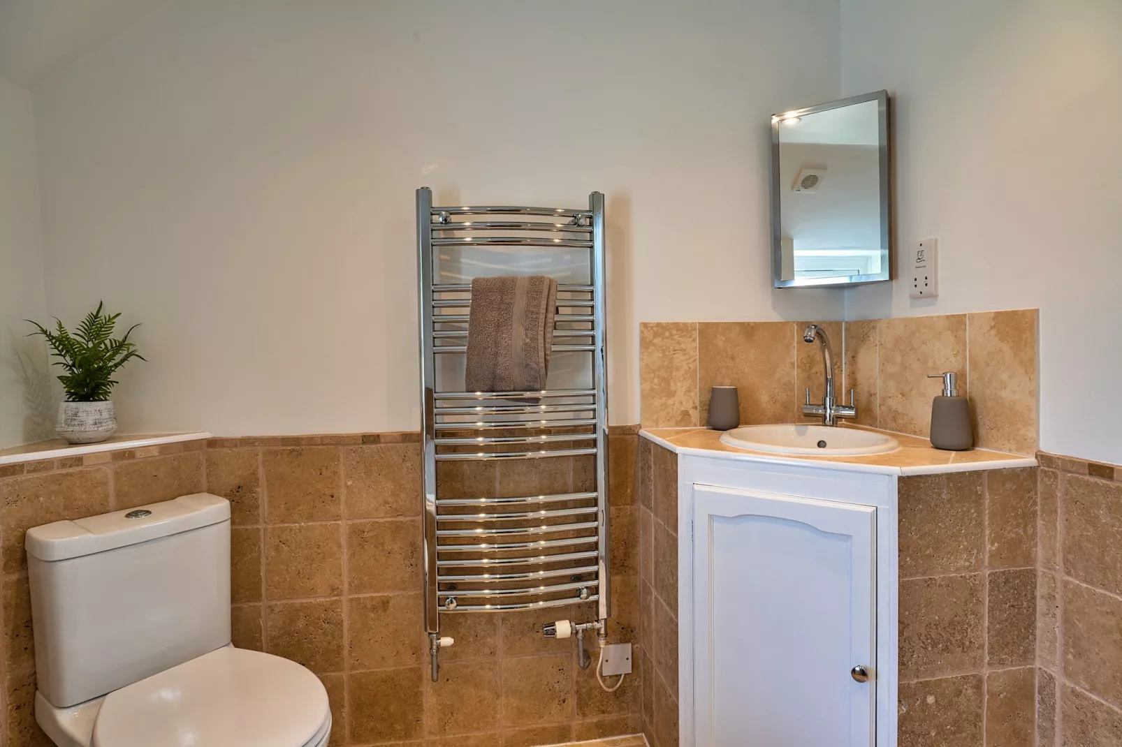 Trethew Cottage-Badkamer