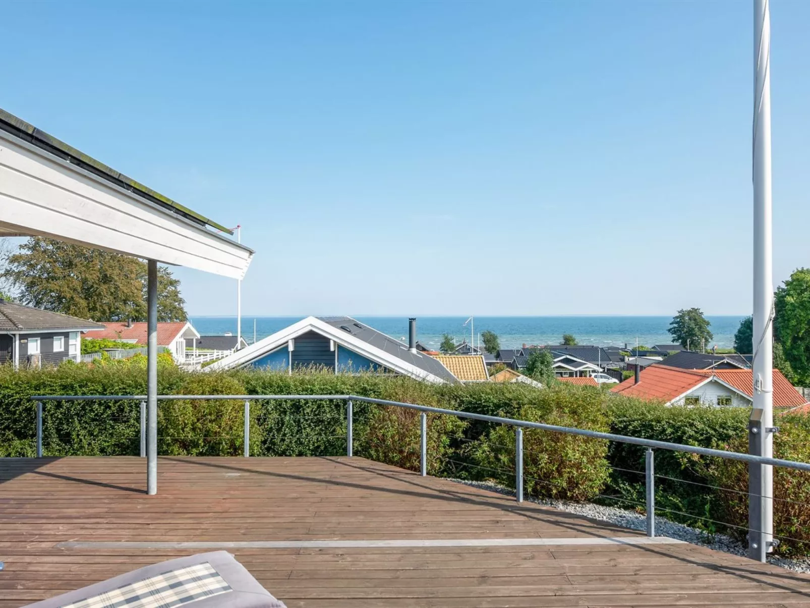 "Ebbeline" - 150m from the sea-Buiten