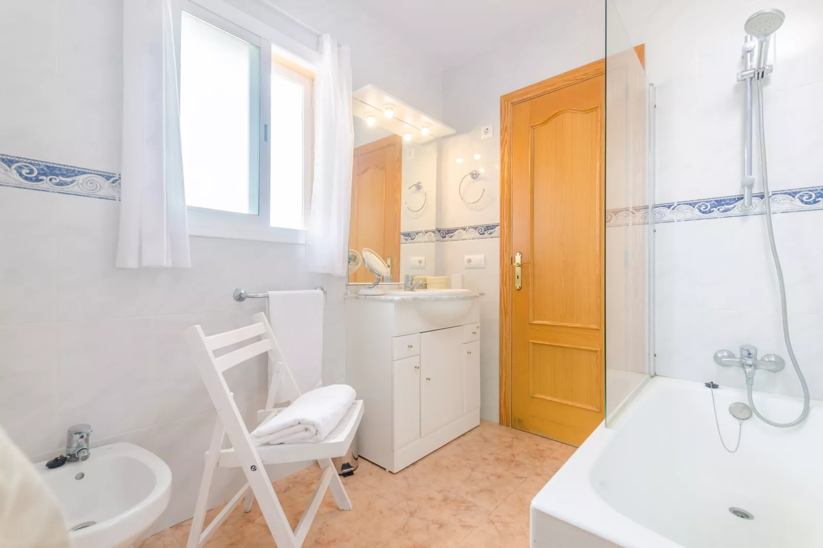 Aritja, 5-Badkamer