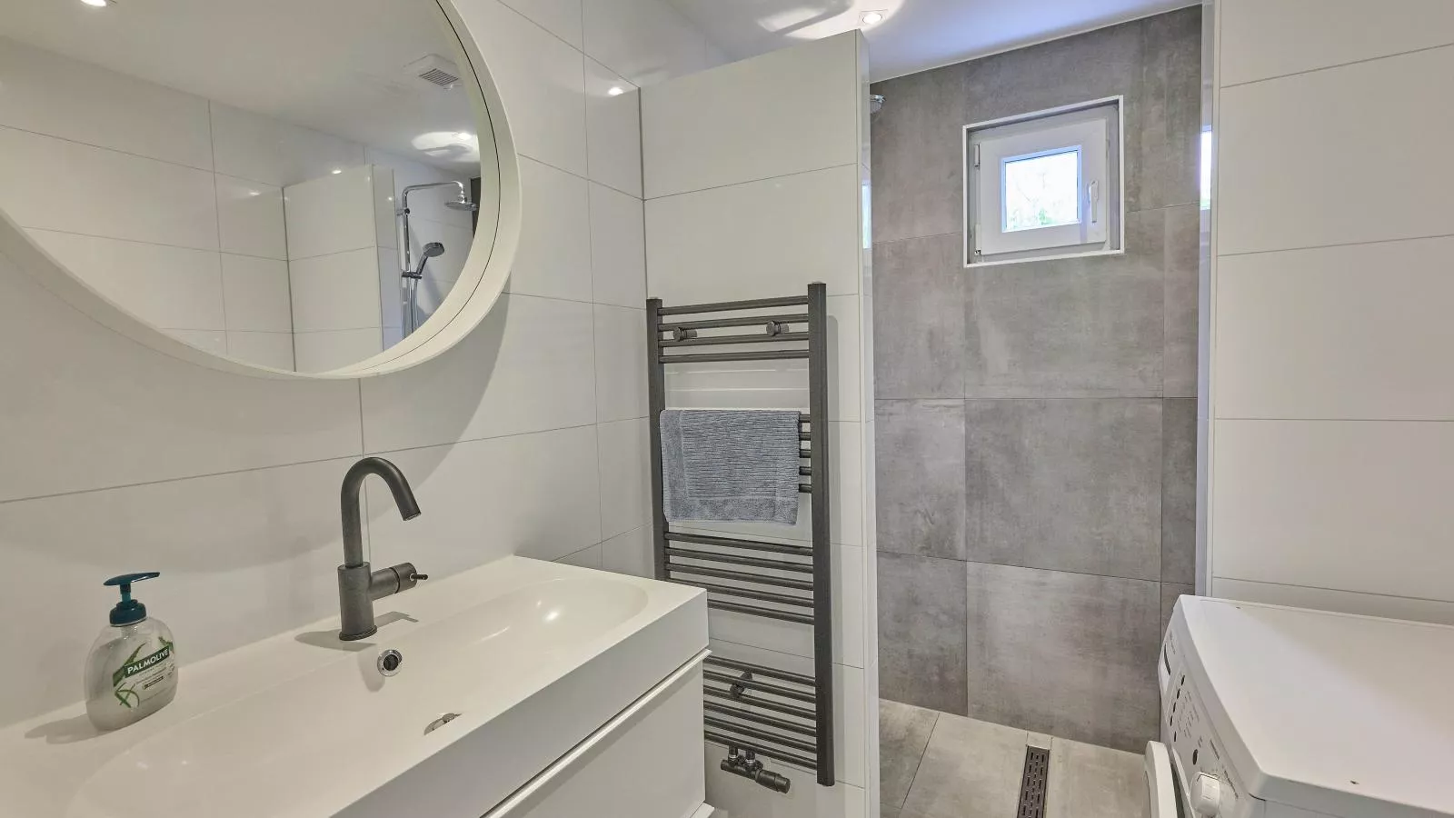 De Veluwse houtduif-Badkamer