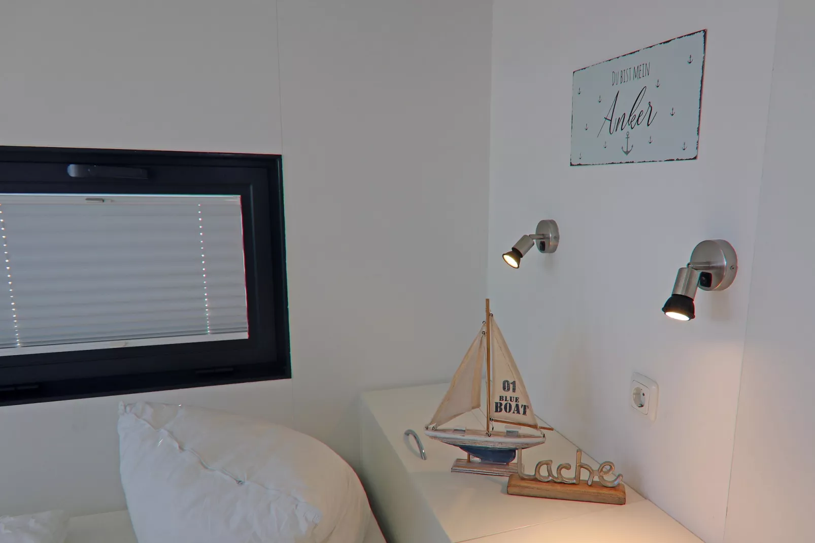 Hausboot Family & Friends LP 4 / 1-2 Personen-Slaapkamer