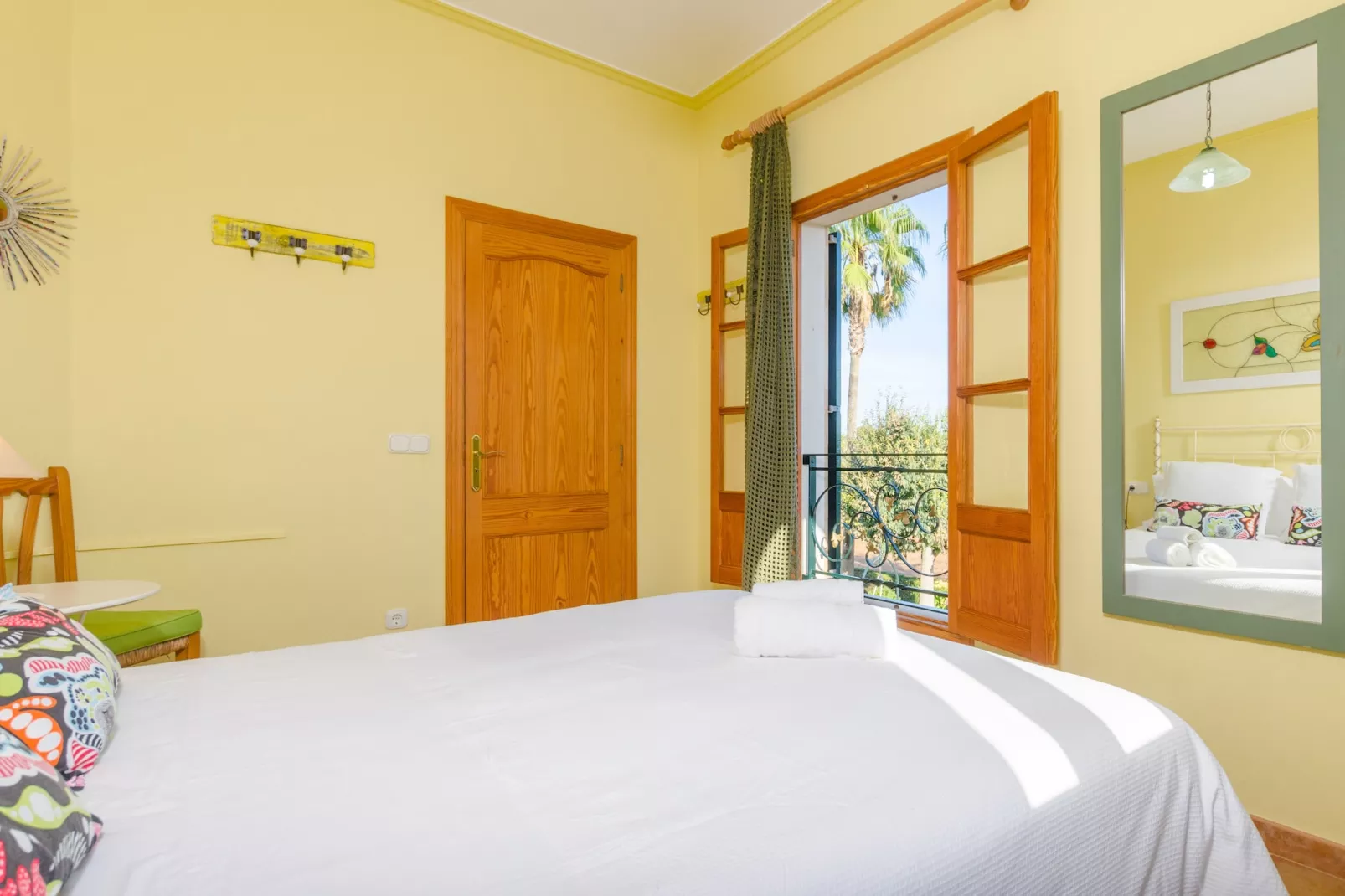 Santa Eulalia Petit-Image-tags.