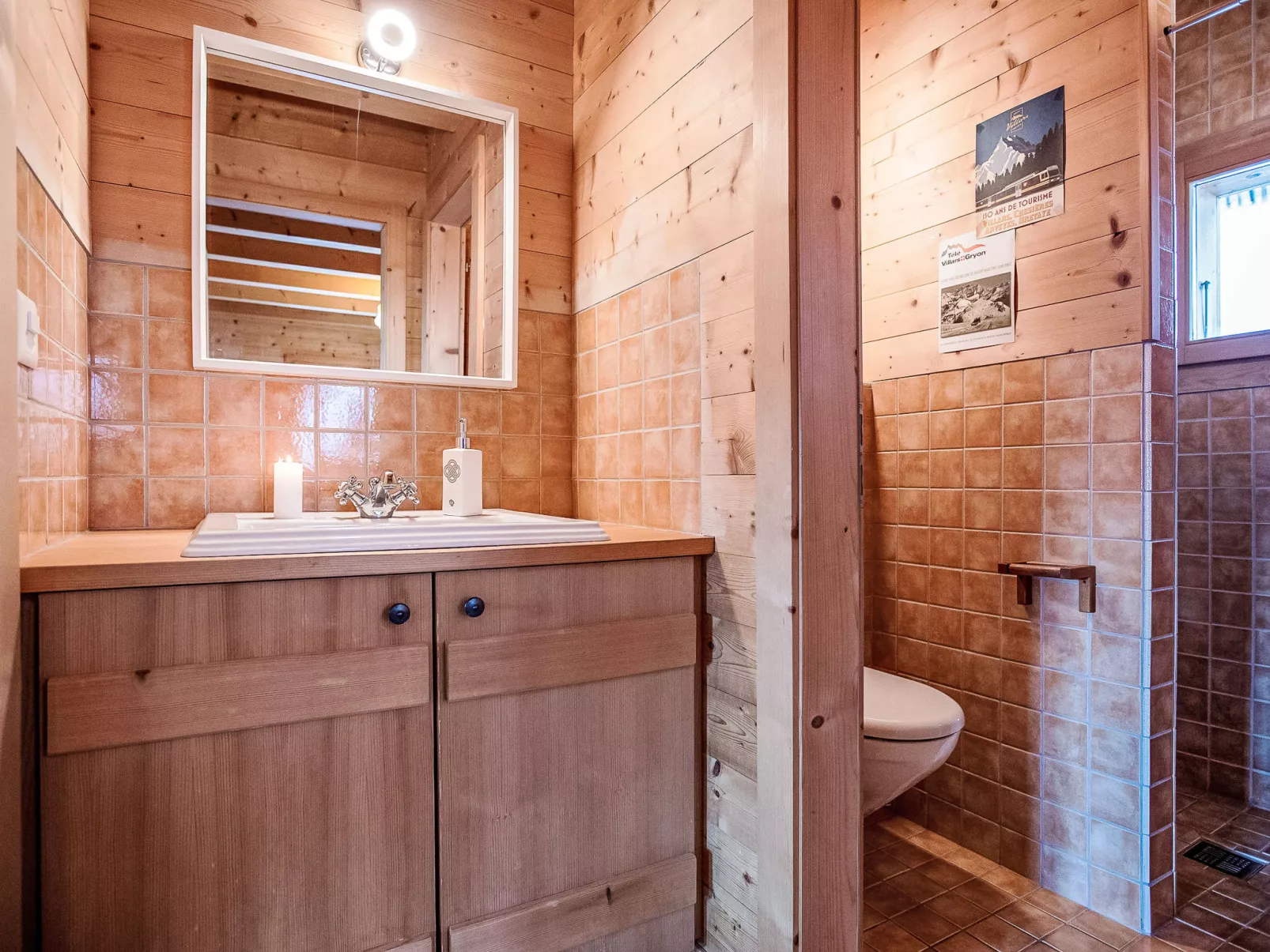 Chalet Casablanca-Binnen