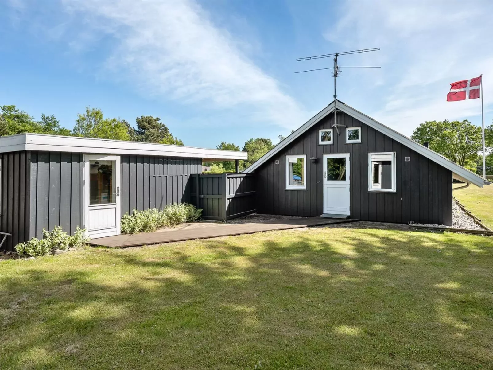 "Herbert" - 1km from the sea-Buiten