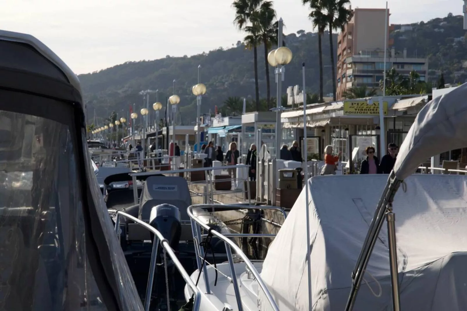 Vue Mer à Golfe-Juan Proche Cannes Plage et Garage-Gebieden zomer 1km