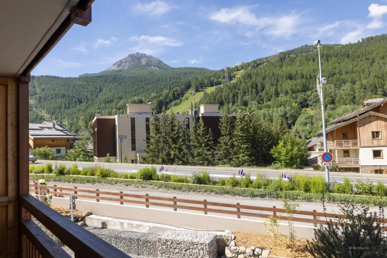 SERRE CHEVALIER Le Cristal Lodge-A38S-Uitzicht zomer