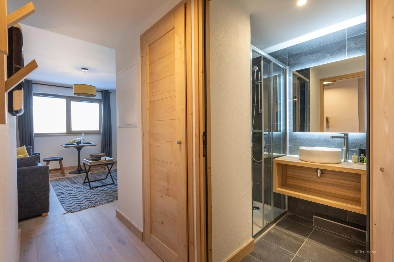 PLAGNE MONTALBERT Le Snoroc- S12S-Badkamer