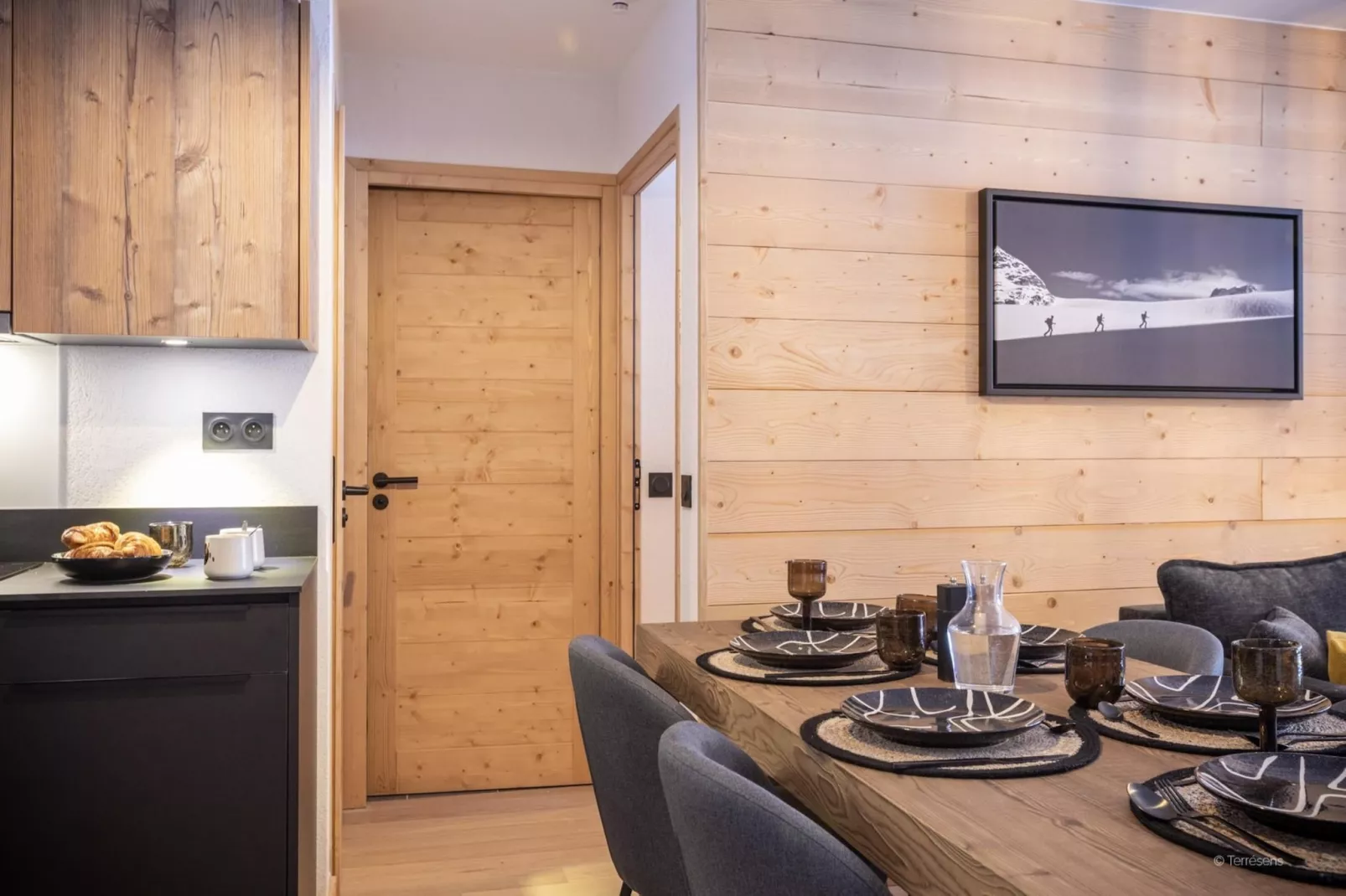 PLAGNE MONTALBERT Le Snoroc- A36S-Eetkamer