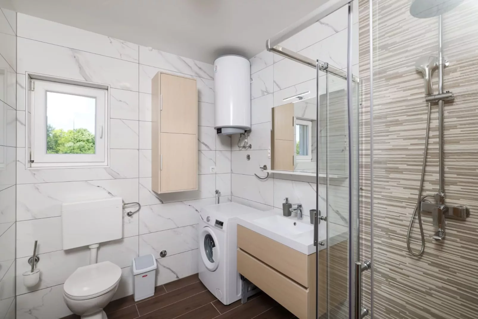 Luxury Apartments Sun@Set - Two bedroom apartment-Badkamer