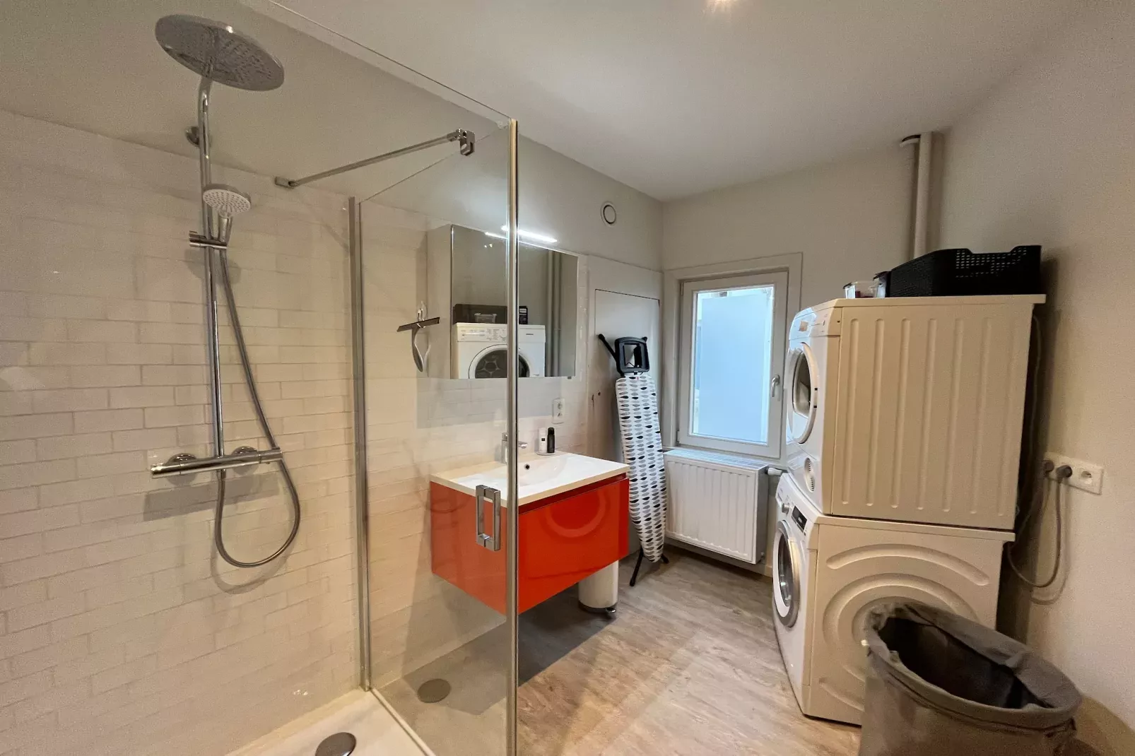 CLOS NORMAND-Badkamer