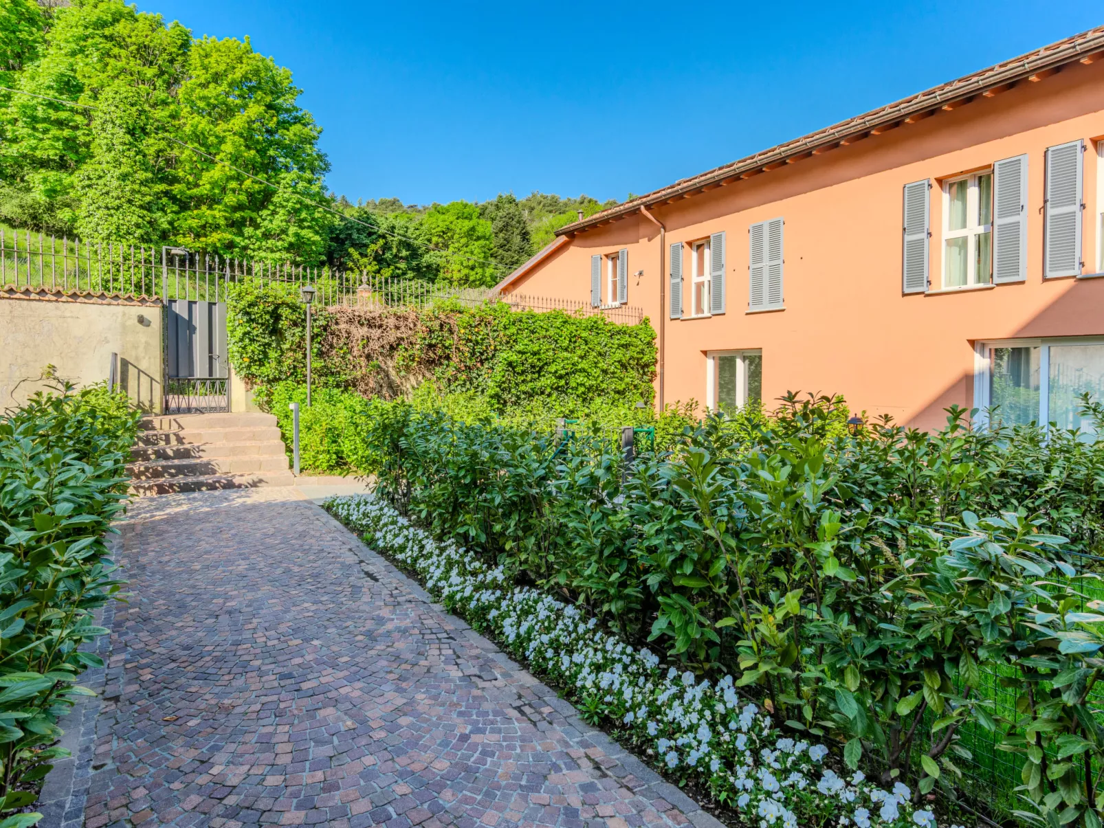 Villa Maderni-Buiten